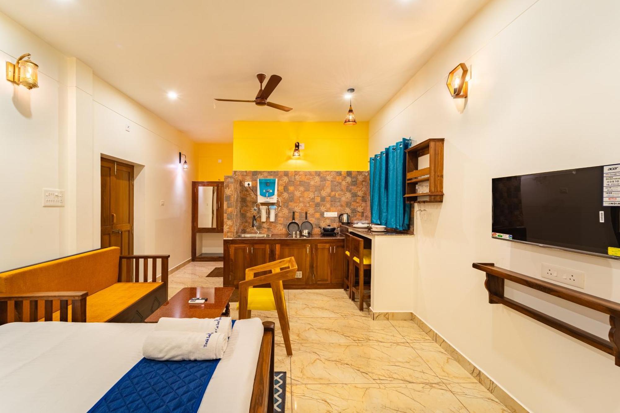 Teak Leaf Gateway Villa With Swimming Pool Indoor Games Kālapettai Exterior foto