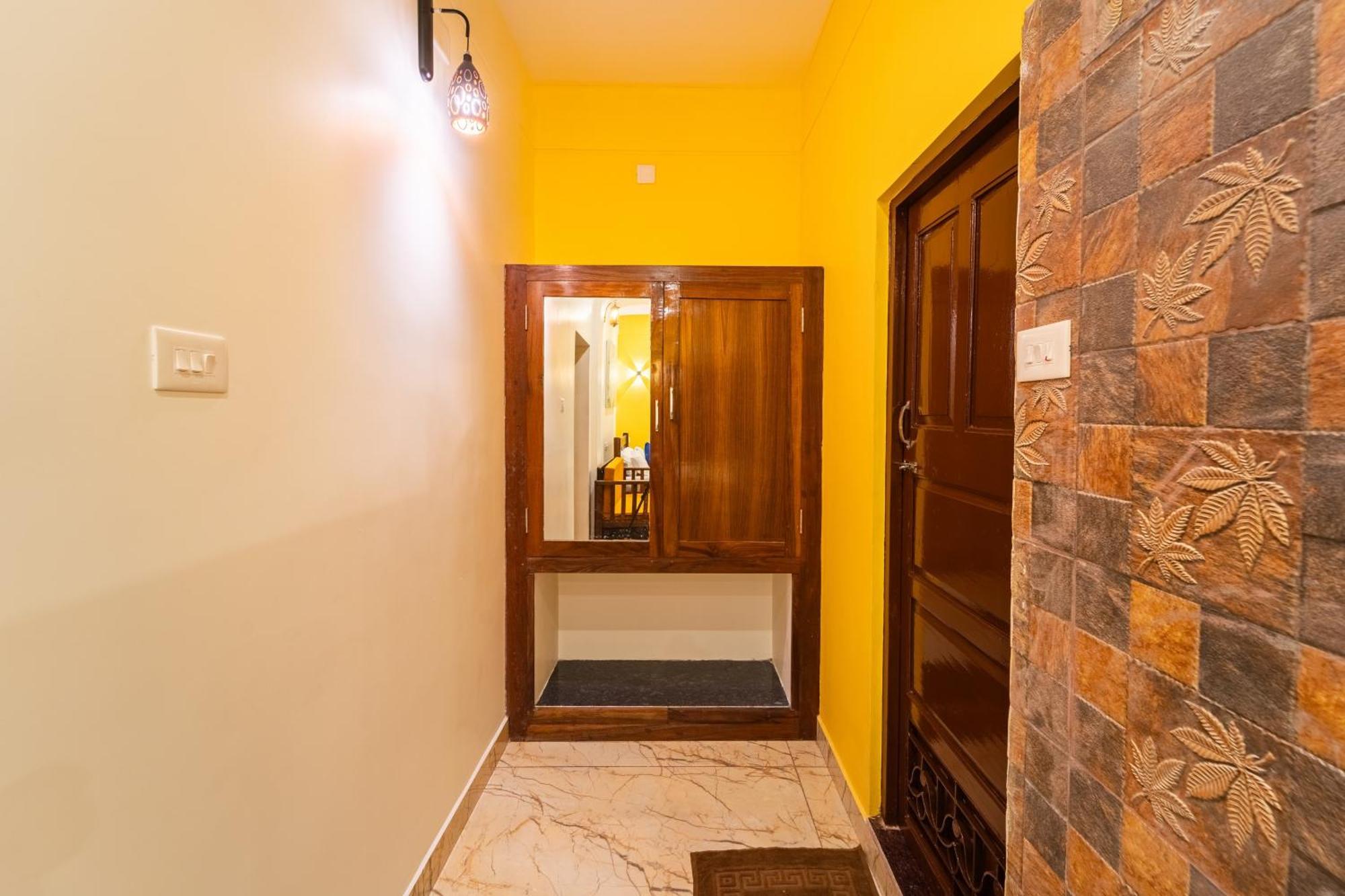 Teak Leaf Gateway Villa With Swimming Pool Indoor Games Kālapettai Exterior foto