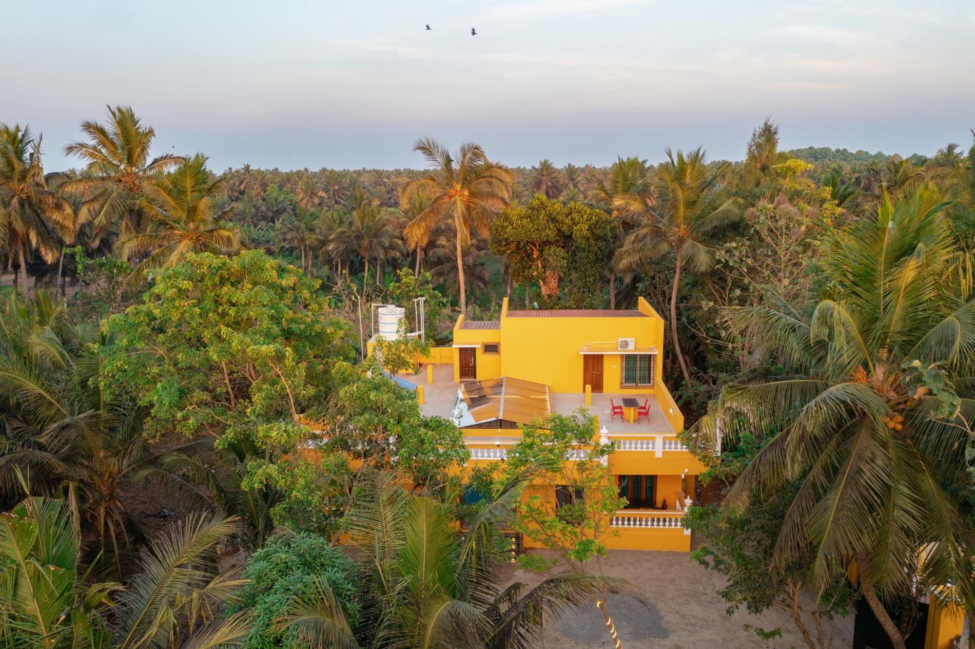 Teak Leaf Gateway Villa With Swimming Pool Indoor Games Kālapettai Exterior foto